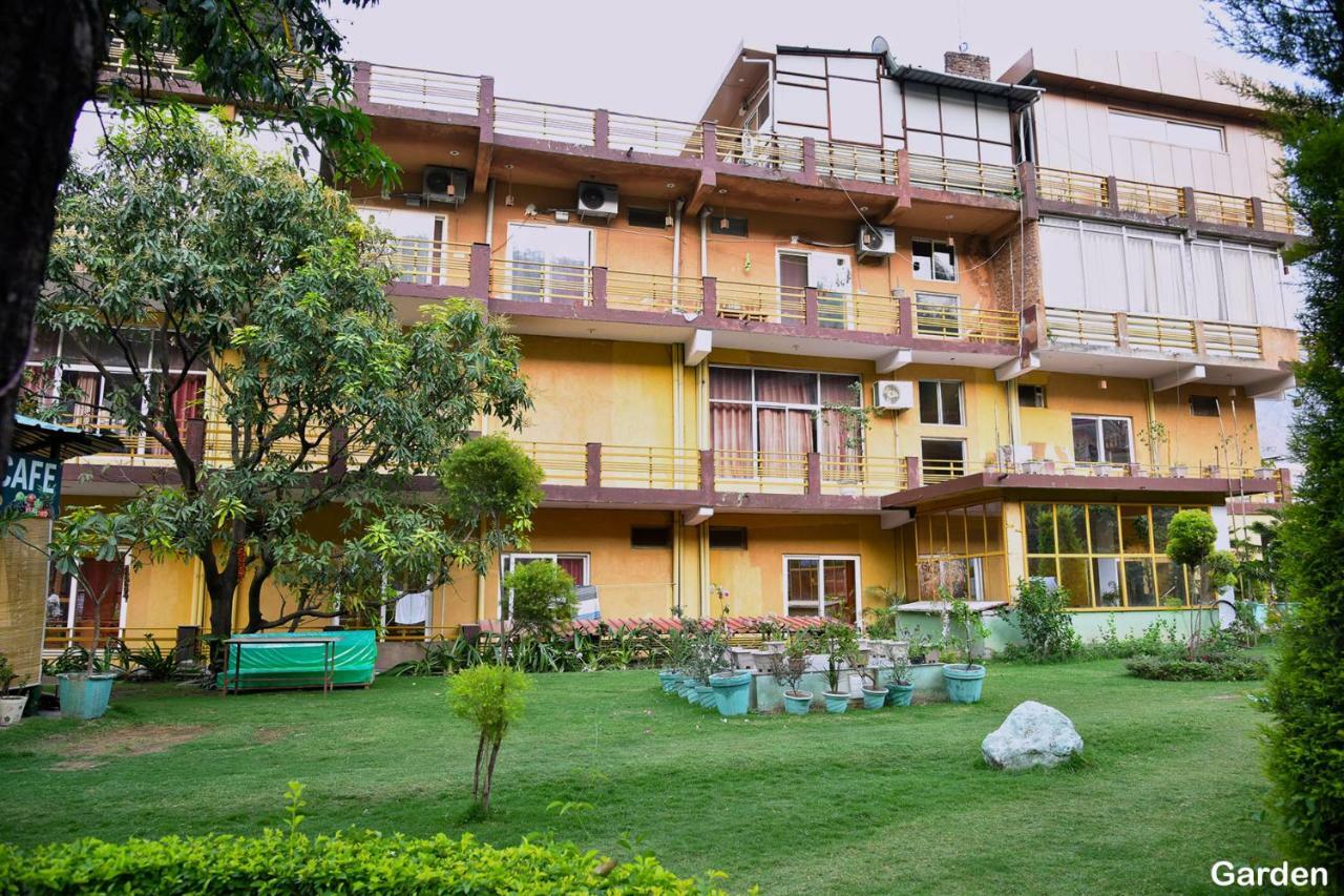 Yoga Resort Tapovan Rishīkesh Buitenkant foto